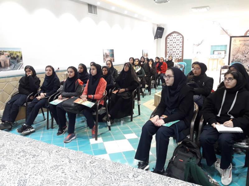 بازدید از تخت پولاد