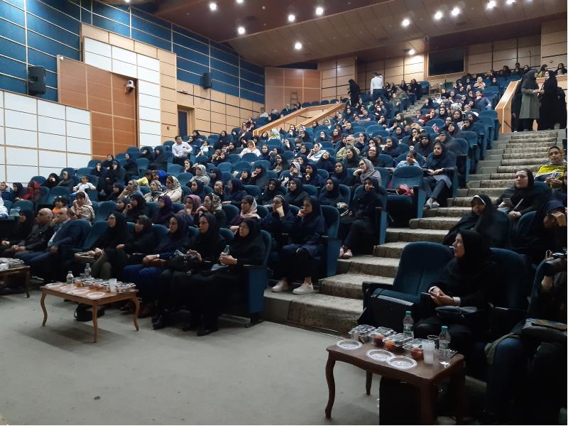 جشن جوانه ها سال تحصیلی 99-98