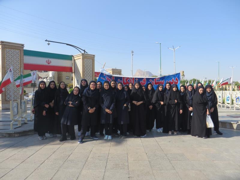 زیارت گلستان شهدا