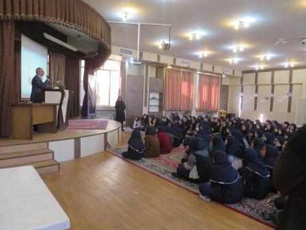 سخنرانی دکتر مقاره (جراح عمومی) به مناسبت هفته مشاغل